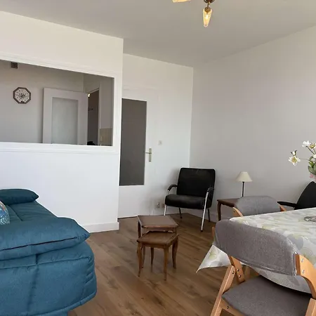 Appartement L'empire - - Face - - Lb600-041 *
